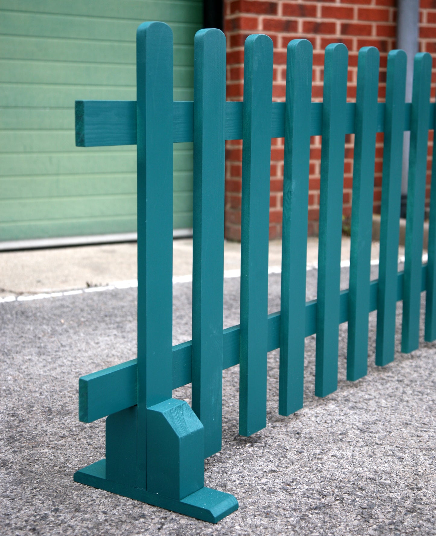 Freestanding Panel & Feet