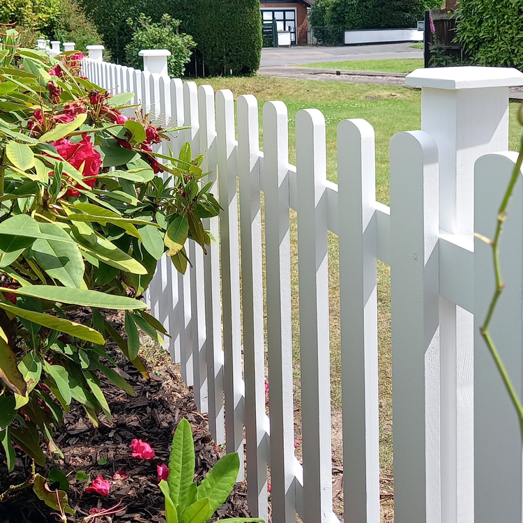 Fully Finished White Round Top Picket