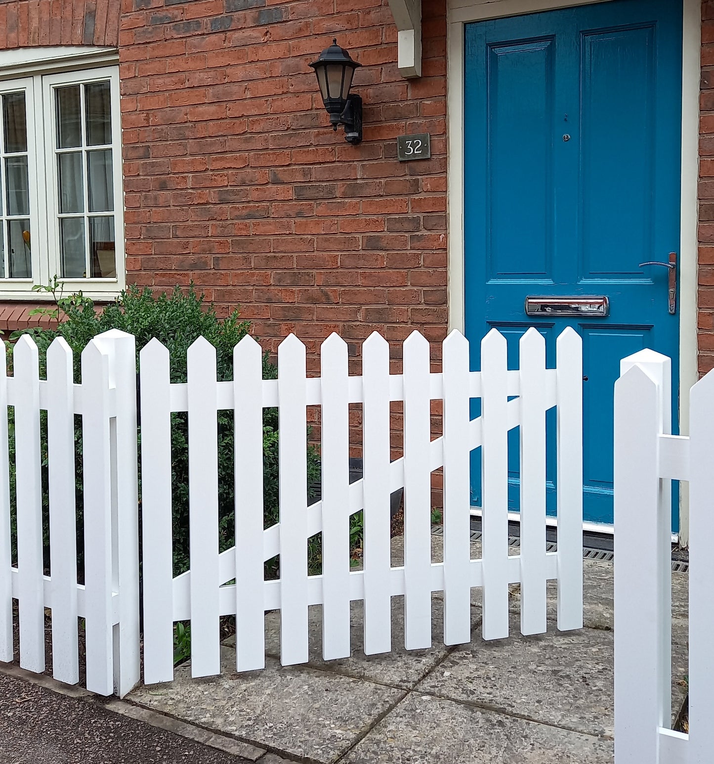 Classic Picket Gate