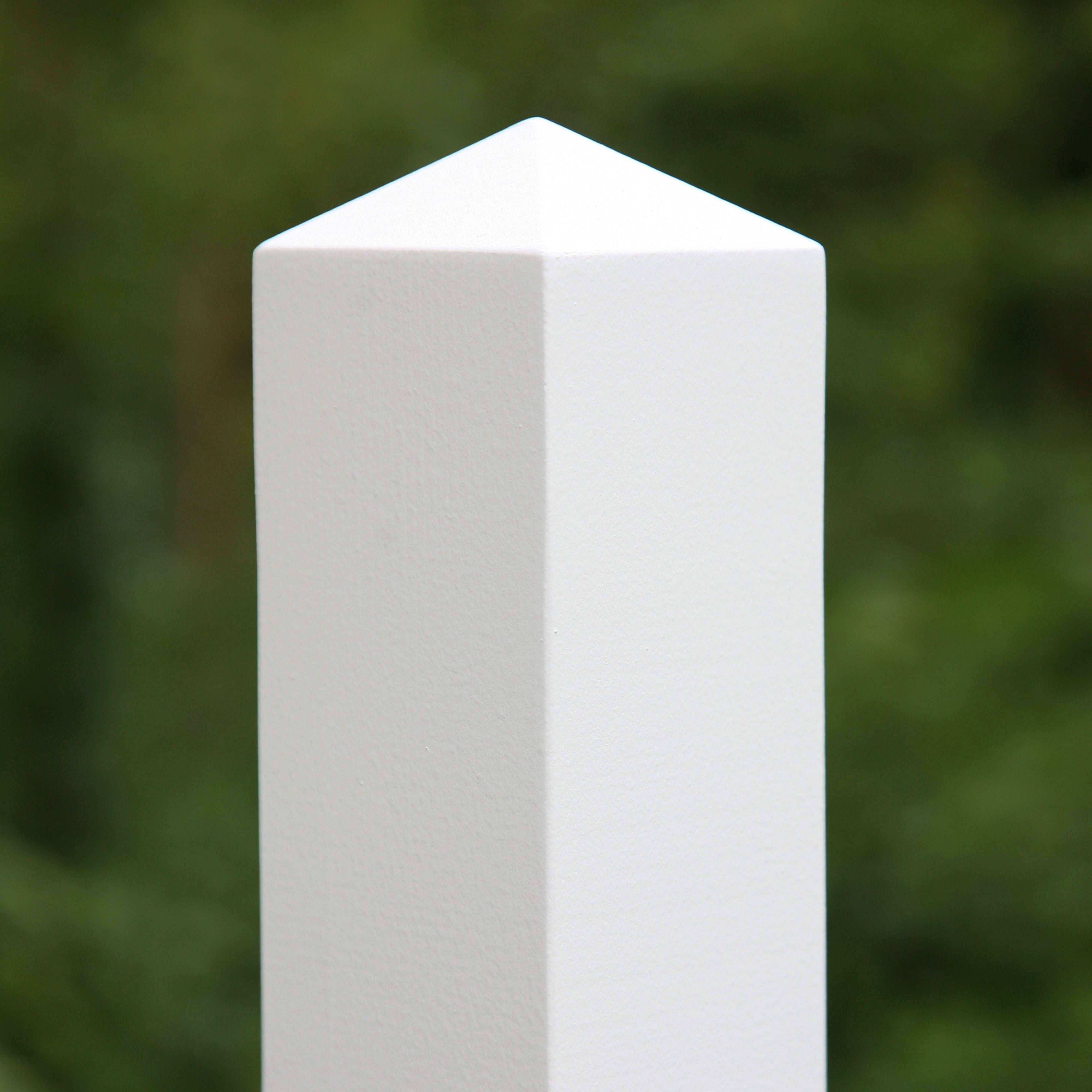 Pylon Fence Posts Fence Post 70 x 70mm Pyramid Top – The Picket Fence Company